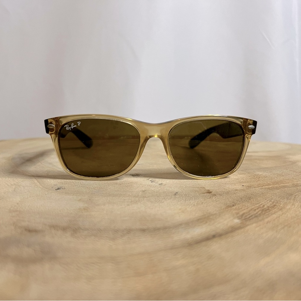 Wayfarer rayban sunglasses